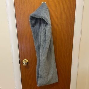 Vintage Blue Star Clothing company fluffy blue scarf